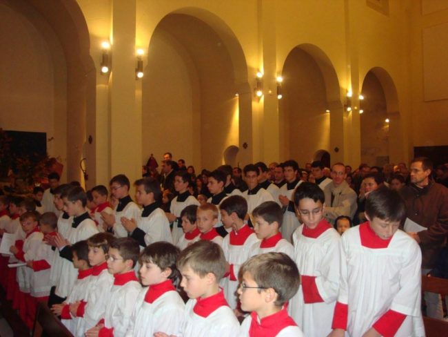 veillee et remise de croix 04